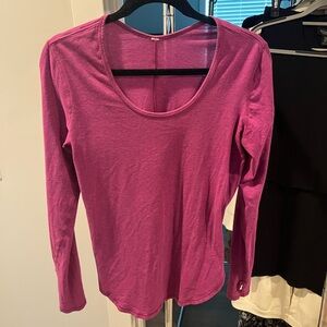 Lululemon Berry basic long sleeve tee